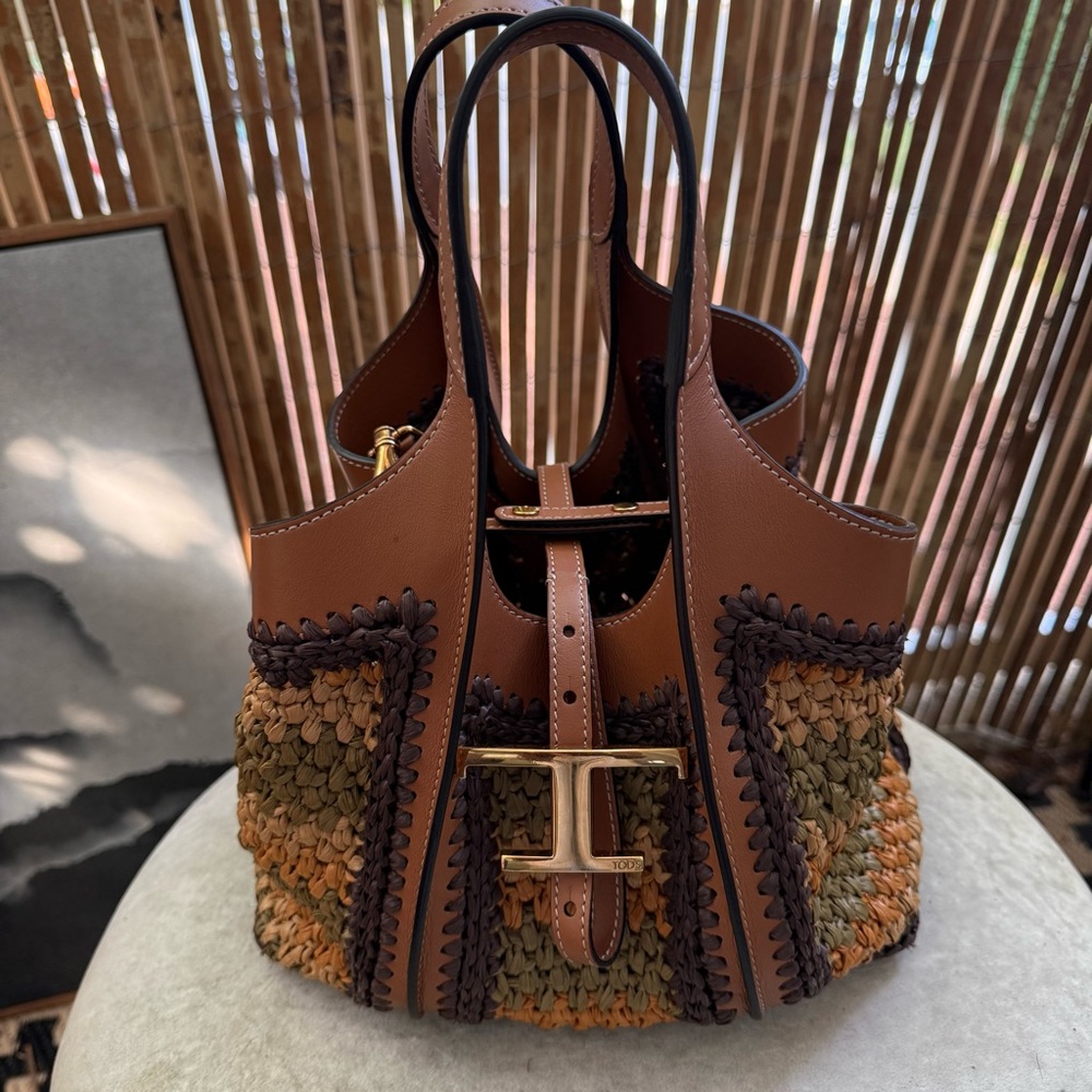 TOD’S T Timeless Shopping Bag in Raffia and Leather Mini Multi Color